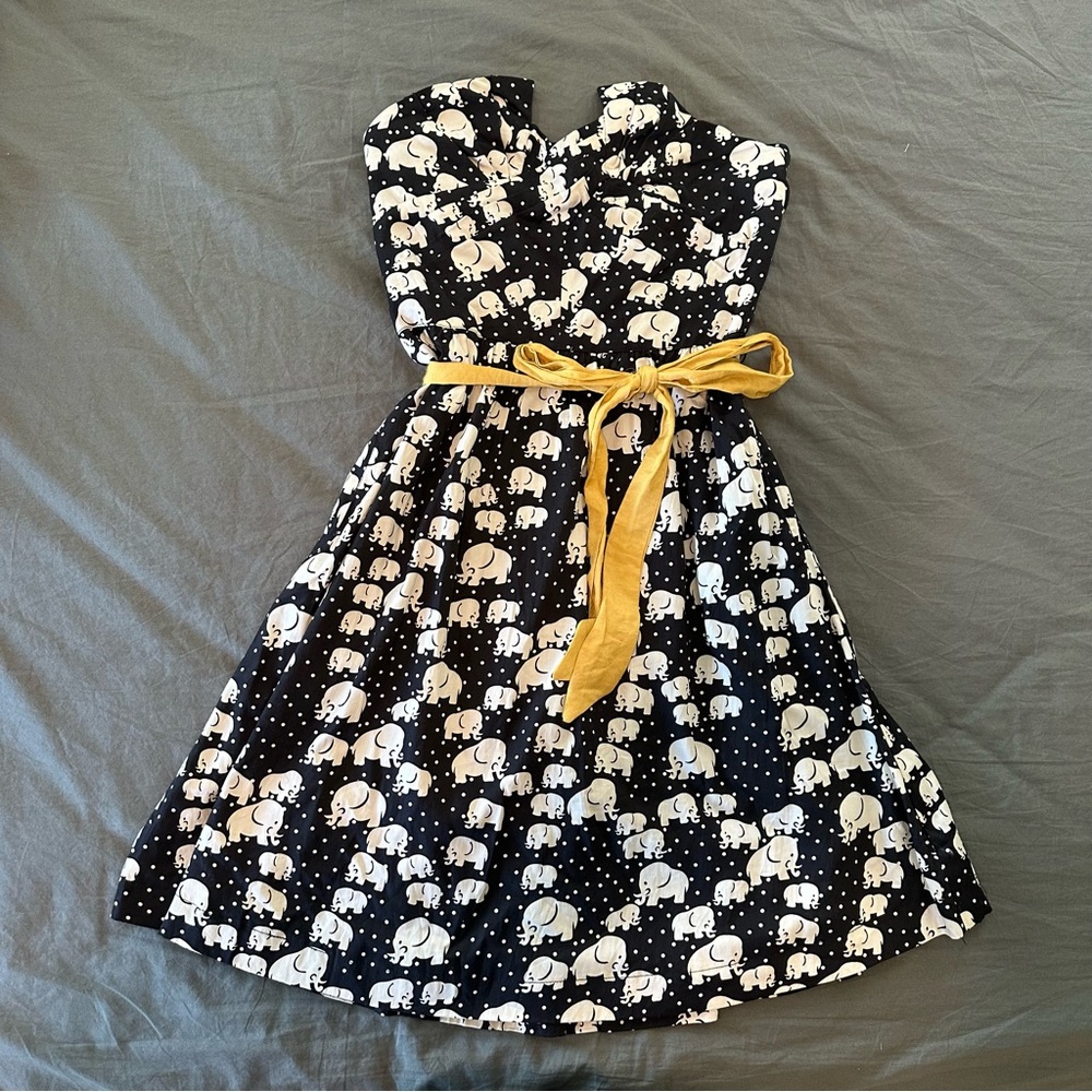 Charming Elephant Print Dress with Yellow Belt